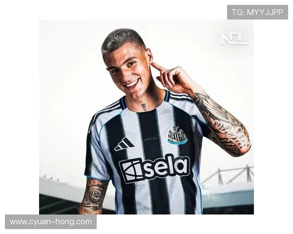 谢什科赛前远赴迪拜特训备战英超